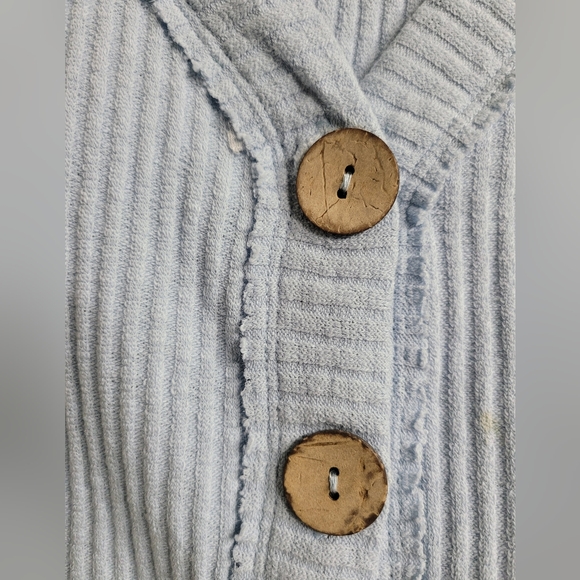 Blue Ribbed Button-Up Vest - Picture 2 of 5
